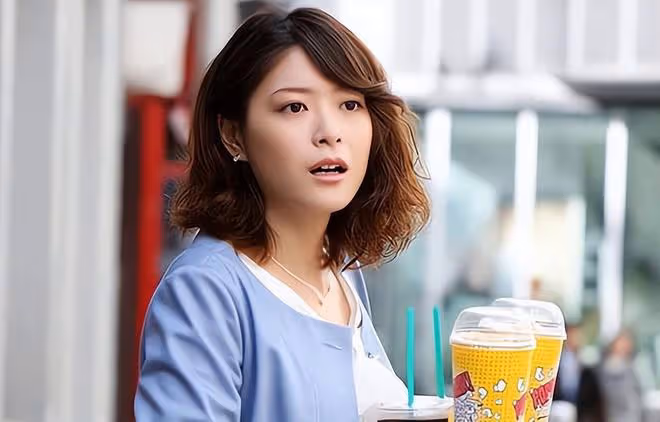 女人,結婚後別對娘家干3件事,真的要不得,既坑父母,又坑自己