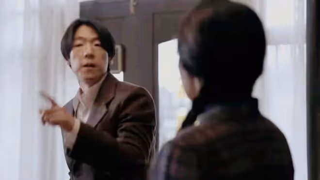 潛行者:太離譜!女銀狐一出場就被葉興城給侵犯了,這劇還能追?