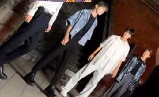 TFBOYS合體路透照曝光，易烊千璽與王俊凱錯位牽手，網友直呼破防