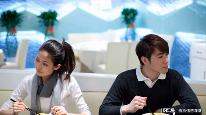 故事：不給小叔子買房，你父母憑啥頓頓大魚大肉？妻子：關你屁事