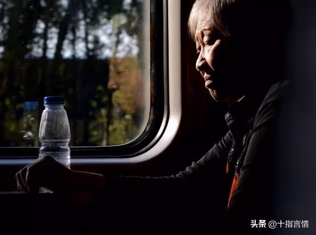 兒啊，別折騰我了！母親到兒子家養老被限制三件事，兒子：為你好
