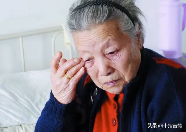 兒啊，別折騰我了！母親到兒子家養老被限制三件事，兒子：為你好