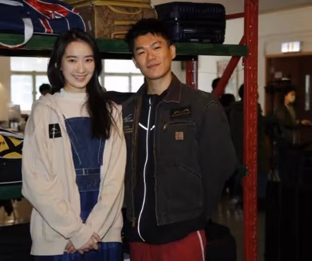 女神封盤!星二代小花低調放閃致地下戀曝光,男方是肌肉型男小生