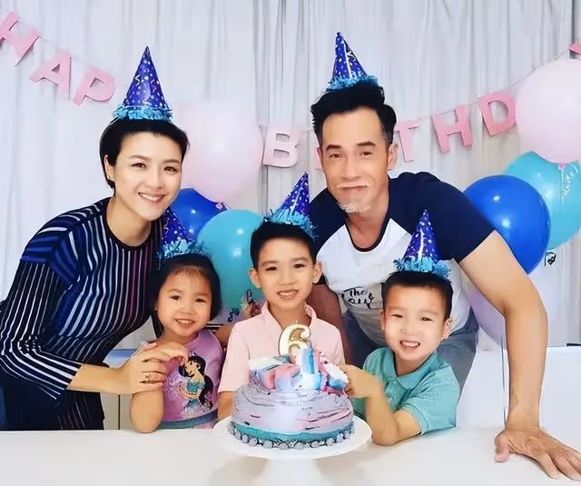 吸金能力強!TVB視帝現身宣傳新劇,佛山登台演唱16萬8唱兩首歌