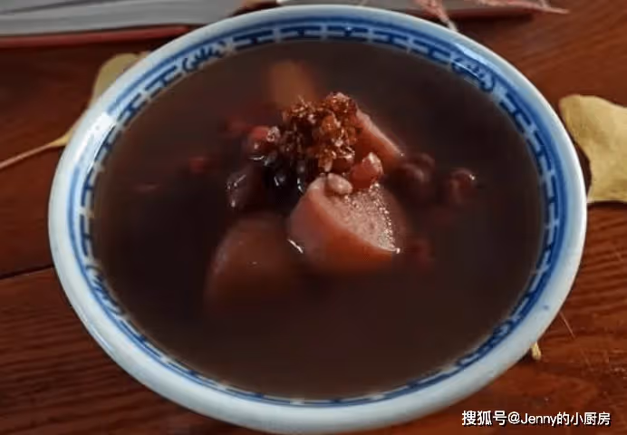 氣血不足百病生,夏天常喝5道家常湯,滋補氣血強免疫,安穩過夏