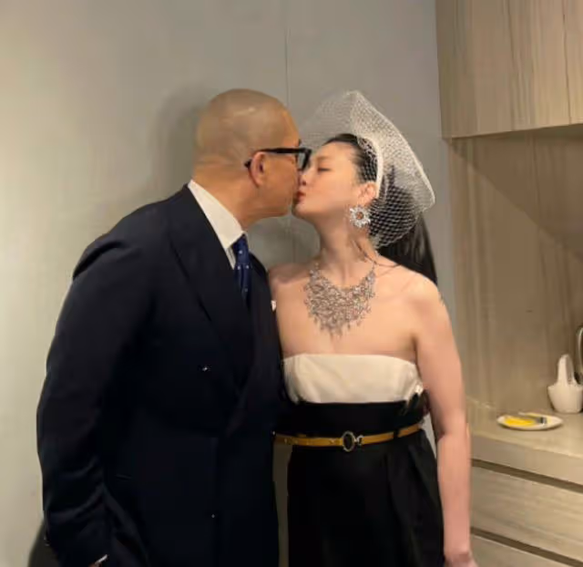 具俊曄回擊與大S婚變傳聞,曝入住妻子豪宅的畫面,久別勝新婚