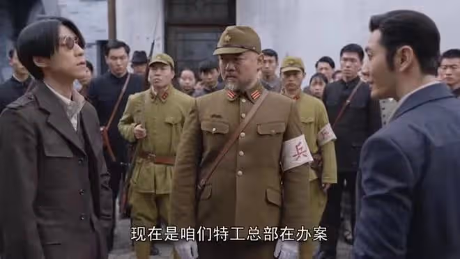 潛行者：漏洞百出！葉興城在蘇雅露美人計面前退縮了，這太兒戲了