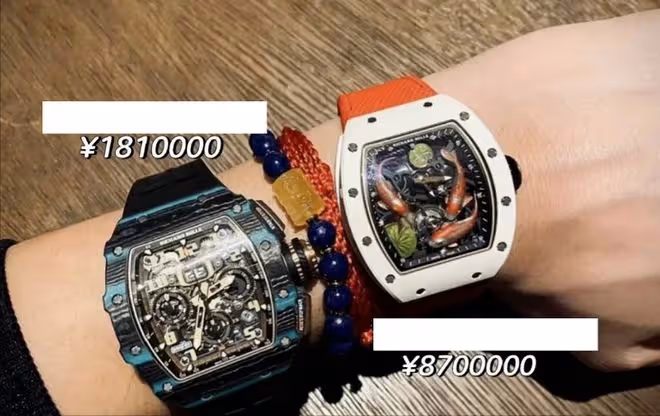 明星收藏豪華品牌，楊穎購入百萬包袋，黃子韜高檔腕錶價值2000萬