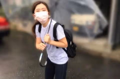 福原愛遭法院強制執行後現身,表情憔悴鞠躬致歉,祈求一切平安