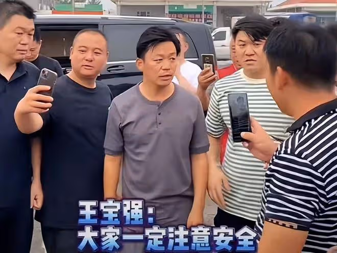 涿州捐款:李易峰捐150萬,鄭爽捐5萬,劣跡藝人要復出了?
