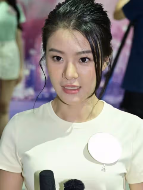是非不斷!應屆內地佳麗公開吐槽被拍丑,更疑似爆粗與網友吵架