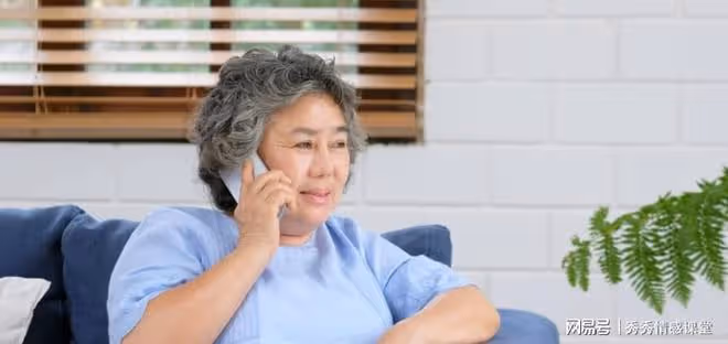 故事:兒媳回娘家,婆婆不許兒子去接,岳母發條朋友圈,婆婆慌了