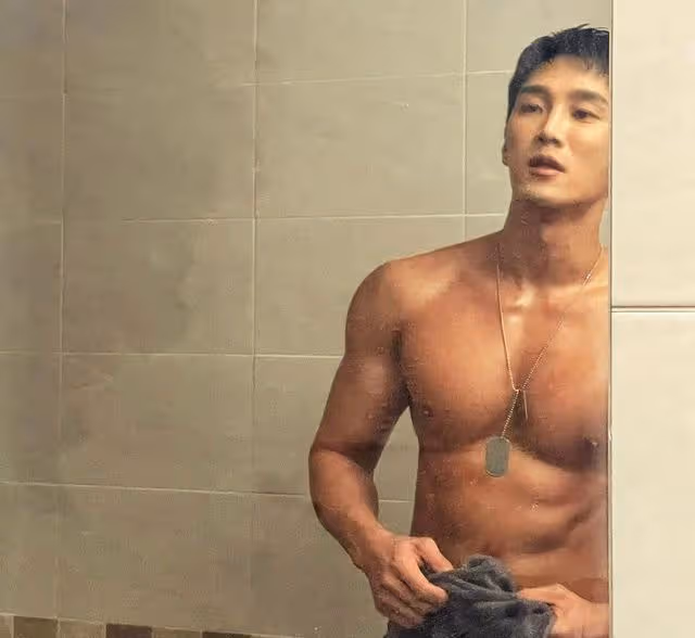 Jisoo與安普賢戀愛痕跡被翻出,背景成為焦點,理想型與對方相近