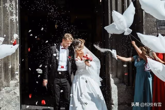 鳳凰男友的算計:把你的房子賣了借我當彩禮,女友反擊:你當我傻