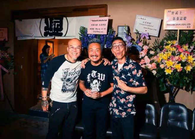 52歲知名音樂人去世!移居日本患病久治不愈,太痛苦急回國看中醫