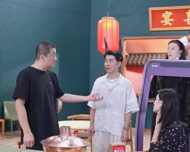 李亞鵬投資20億開火鍋店,兩年內要超過海底撈,妻子很擔憂亂投資