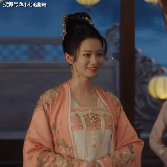 《長相思》嫁給瑲玹後,辰榮馨悅嫉妒黑化刺殺小夭,終自食惡果