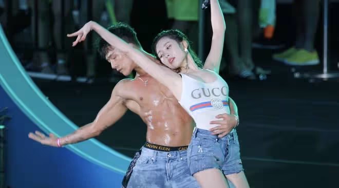 Kpop女愛豆傳奇直拍TOP8!第一名的「她」靠飯拍翻身穩坐直拍女王!