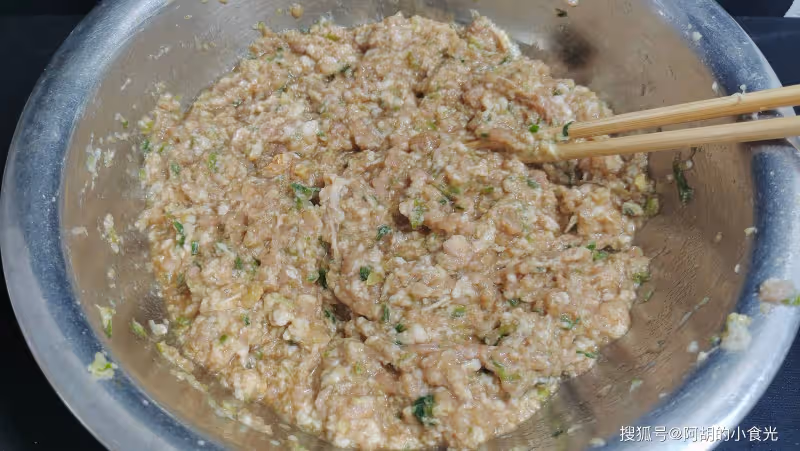 八月吃餃子,試試這餡!不愧是「天然鈣庫」, 能提鮮能補鈣,啥都不蘸都好吃