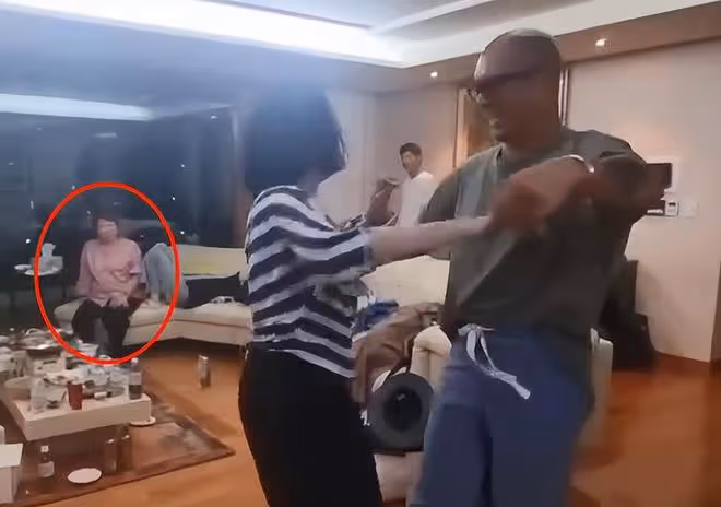 小S與具俊曄韓國家中尬舞,手拉手不避嫌、婆婆直接黑臉表現不滿