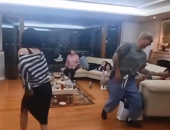 小S與具俊曄韓國家中尬舞,手拉手不避嫌、婆婆直接黑臉表現不滿