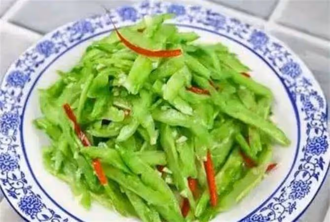 這才是苦瓜的正確做法,好吃不苦還有營養,這樣做天天不夠吃