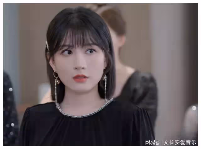 你給我的喜歡:王子奇新戀情,女方不及王楚然,劇粉喊話忍一忍