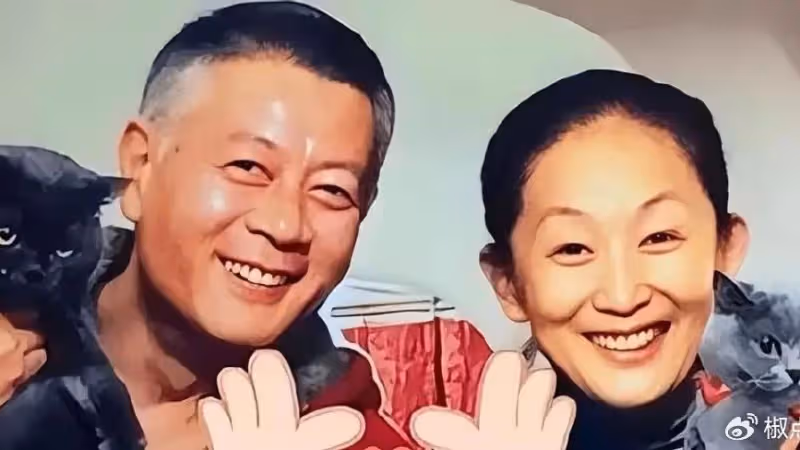 不結婚卻有固定伴侶，這3位中年女星，一個比一個過得滋潤