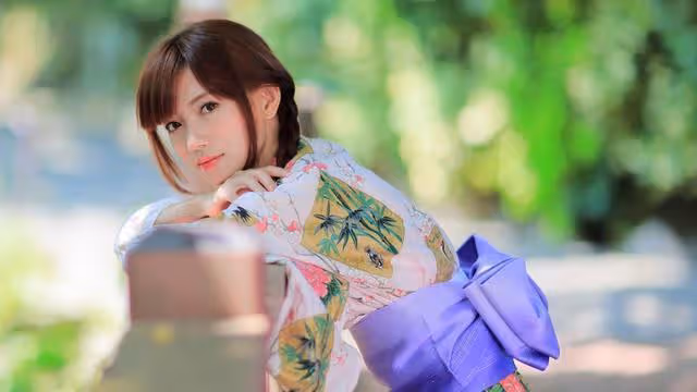 中年女人離婚後,若管不住4樣東西,很難獲得幸福