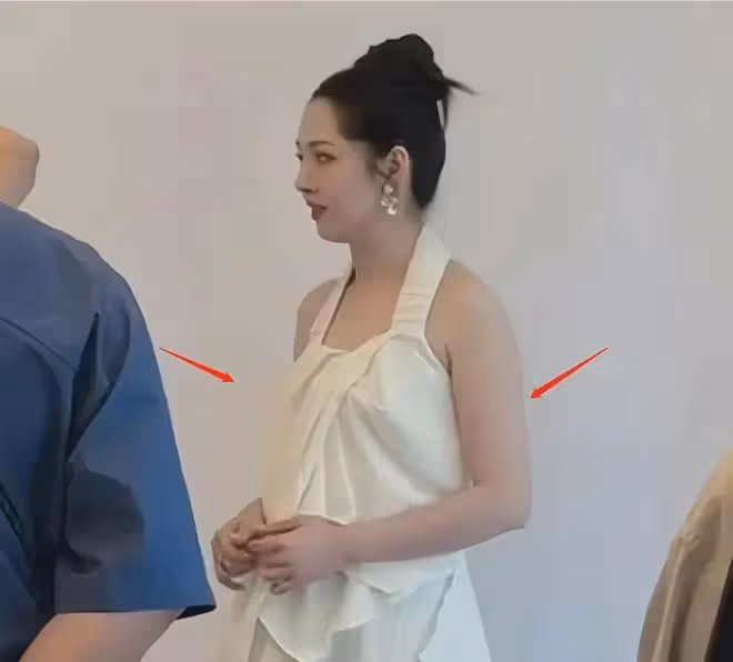 郭碧婷正式復出撈金！脖子前傾手臂粗壯，真實身材贏得網友稱讚