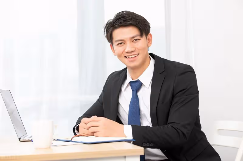 我60歲退休,每月退休金4058元,女婿卻給我報保潔,讓我去上班
