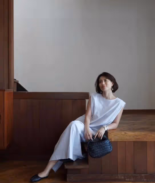擁有「御姐臉蘿莉臉」,這位日本博主怎麼穿高級衣服?