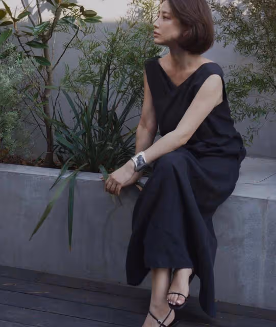 擁有「御姐臉蘿莉臉」,這位日本博主怎麼穿高級衣服?