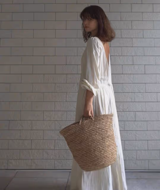 擁有「御姐臉蘿莉臉」,這位日本博主怎麼穿高級衣服?