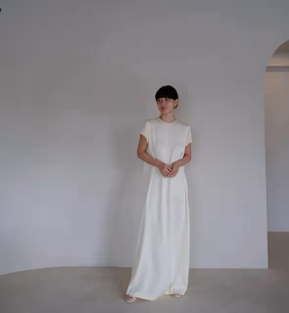擁有「御姐臉蘿莉臉」,這位日本博主怎麼穿高級衣服?