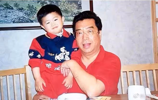 本性難移!27歲李天一出獄後,李雙江和夢鴿一個舉動,讓大家怒了
