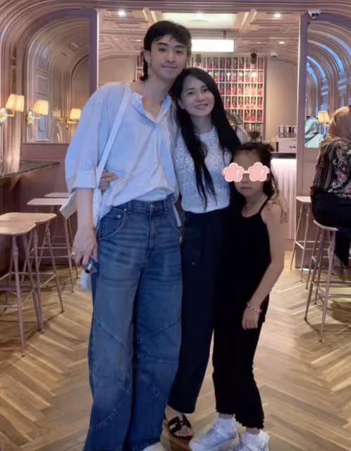 伊能靜寫長信給兒子超感人,支持哈利特立獨行,緊摟兒女幸福洋溢