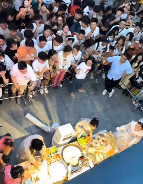 狗頭蘿莉搬到洛陽!被扒在外網拍大尺度視頻,16分鐘視頻曝光