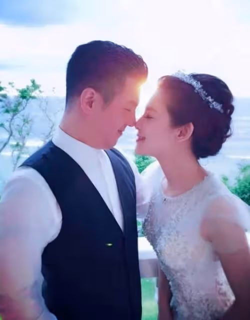 結婚7年無子!45歲女星「嫁給賈靜雯前夫」淡出演藝圈近況曝 繼女梧桐妹「1張照」洩婆媳關係