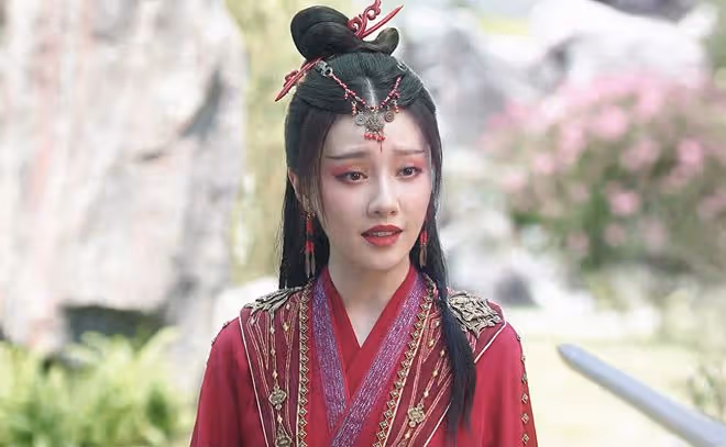 蓮花樓:笛飛聲被角麗譙挑斷腳筋手筋,淪為她幫主夫人?結局解氣