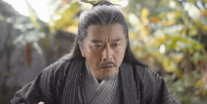 蓮花樓：芩婆知道李相夷乃南胤皇室？一句話曝光，難怪單孤刀弒師