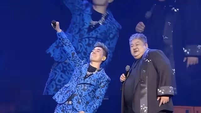 知名港星現身任賢齊演唱會！體重飆升、肚大如球，健康狀況引擔憂