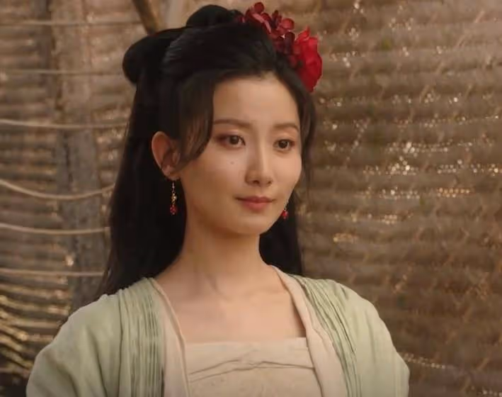 長相思：小夭逃婚到清水鎮，年邁的桑甜兒點醒小夭，與璟雙向奔赴