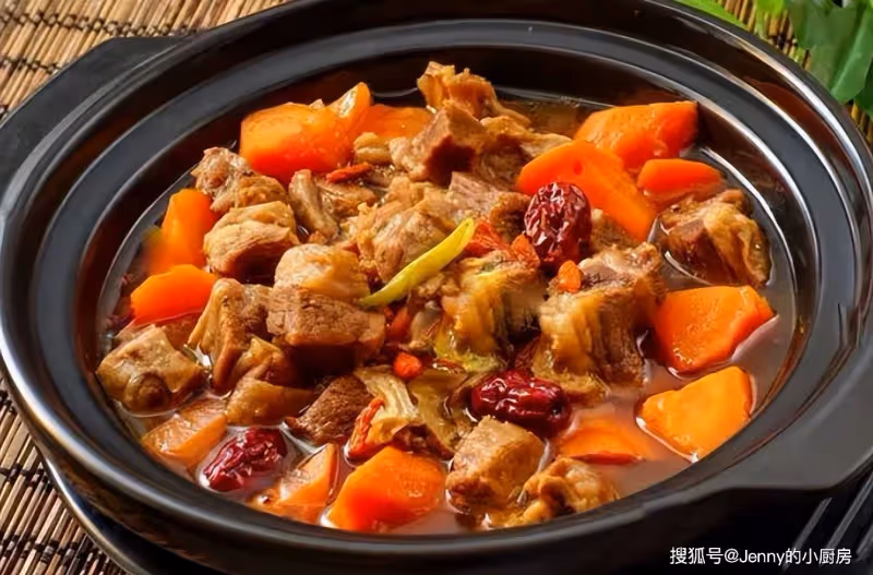 末伏進補,秋冬不受苦!5道肉菜要常吃,補氣血強免疫,健康過秋