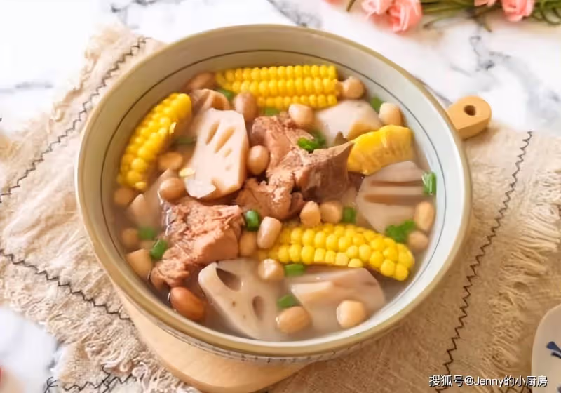 末伏進補,秋冬不受苦!5道肉菜要常吃,補氣血強免疫,健康過秋