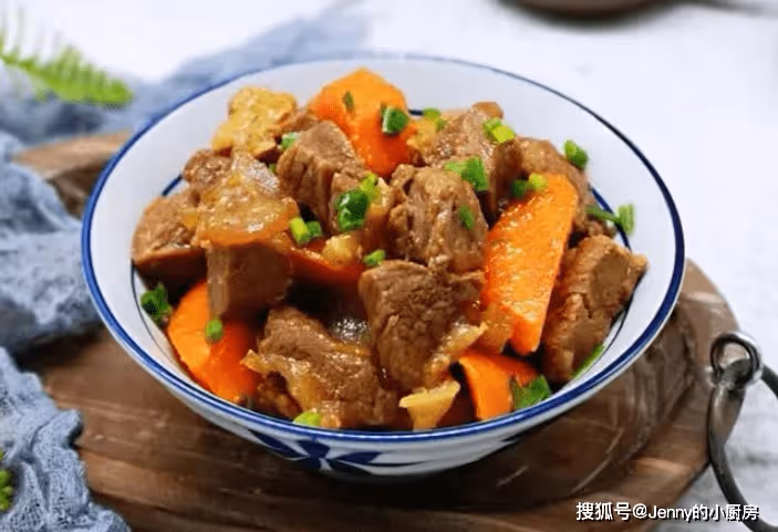 末伏進補,秋冬不受苦!5道肉菜要常吃,補氣血強免疫,健康過秋