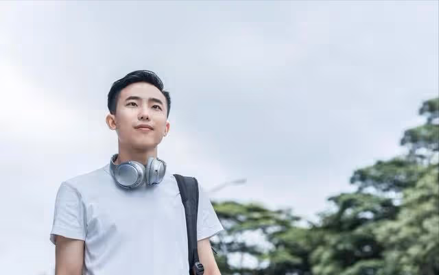 侄子高中3年住我家，考上大學後多年不聯繫，如今我生病他來了