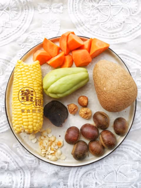 一周素湯不重樣‼️夏天就要這樣煲湯👍抗寒又暖胃‼️💕