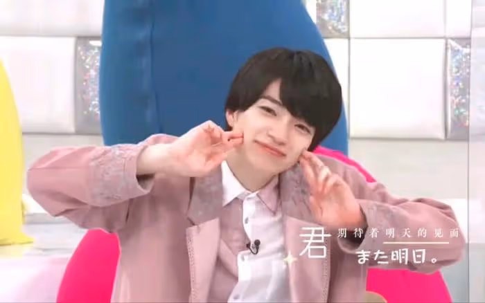 明星約會有多拼?穿女裝,藏行李箱、上車躺平,一個比一個離譜