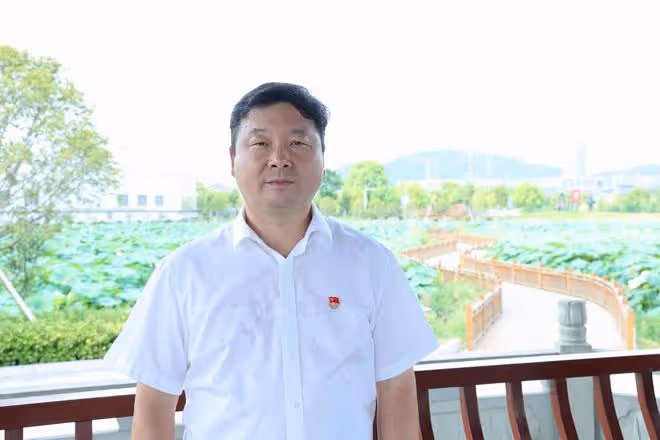 花樣村莊 越干越強--記浙江省縉雲縣壺鎮鎮聯豐村黨總支書記、村委會主任樓干強